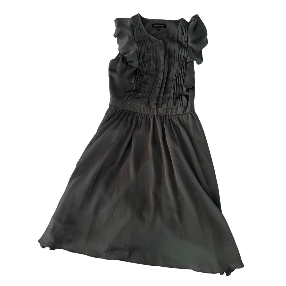 Banana Republic Gray Dress Ruffle Sleeves Pleated Career Party Size 0